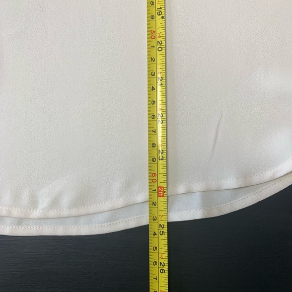 LOFT Tops With Tulip Cap Sleeves - Picture 4 of 11